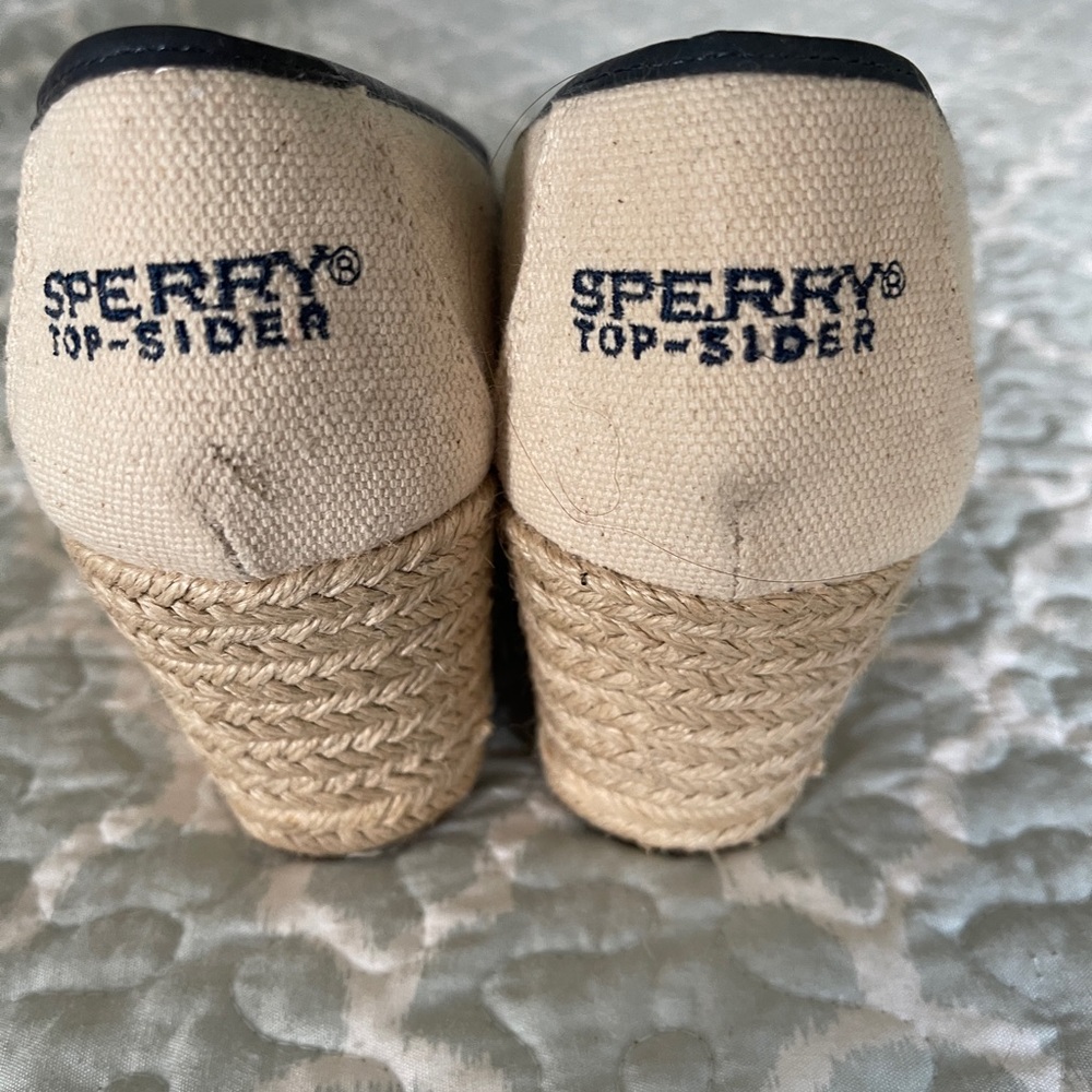Sperry Women's Wedge Shoes - Cream and Navy - Picture 3 of 6